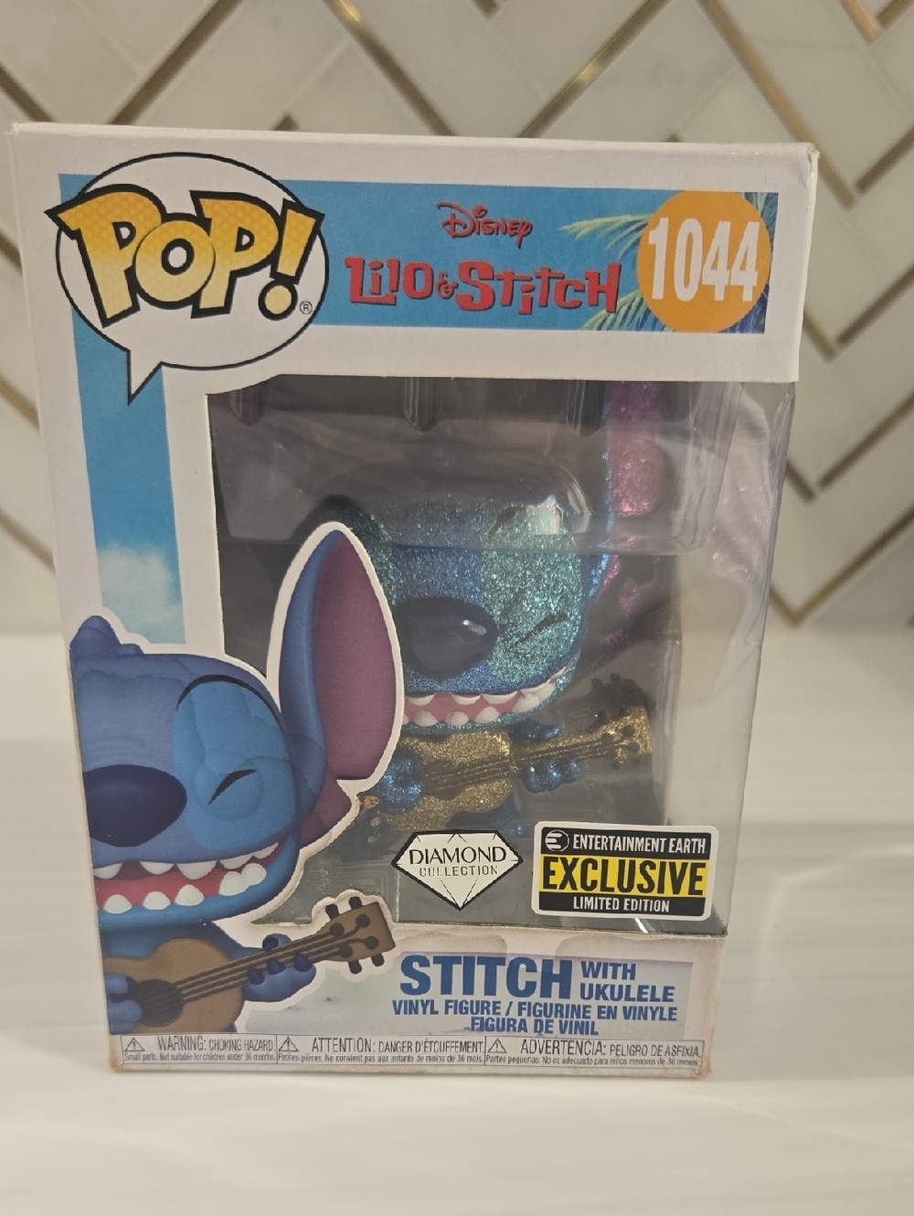 Funko Diamond Collection Glitter Blue & Gold Stitch with Ukulele